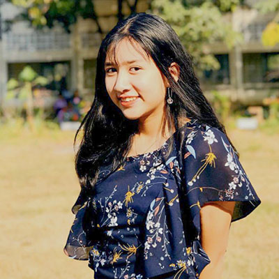 ခိုင်စံပယ်သင်း၏ ဓာတ်ပုံ